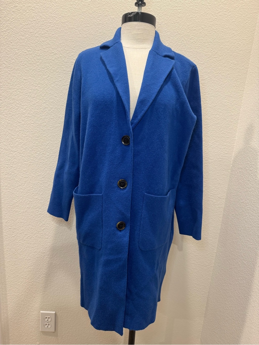 Ann Taylor Blue Knit Sweater Coat petite
